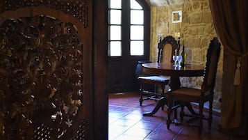 Suite, Annex Building (Medieval) | Living area | Flat-screen TV
