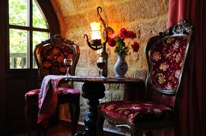 1 bedroom, individually decorated, individually furnished - S. Nikolis Historic Boutique Hotel (Rhodes)