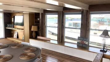 Bungalow de lujo | Servicio a la habitación