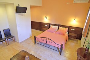 Superior Studio, City View | Soundproofing, free WiFi