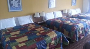 Desk, free WiFi - XIT Ranch Motel (Dalhart)