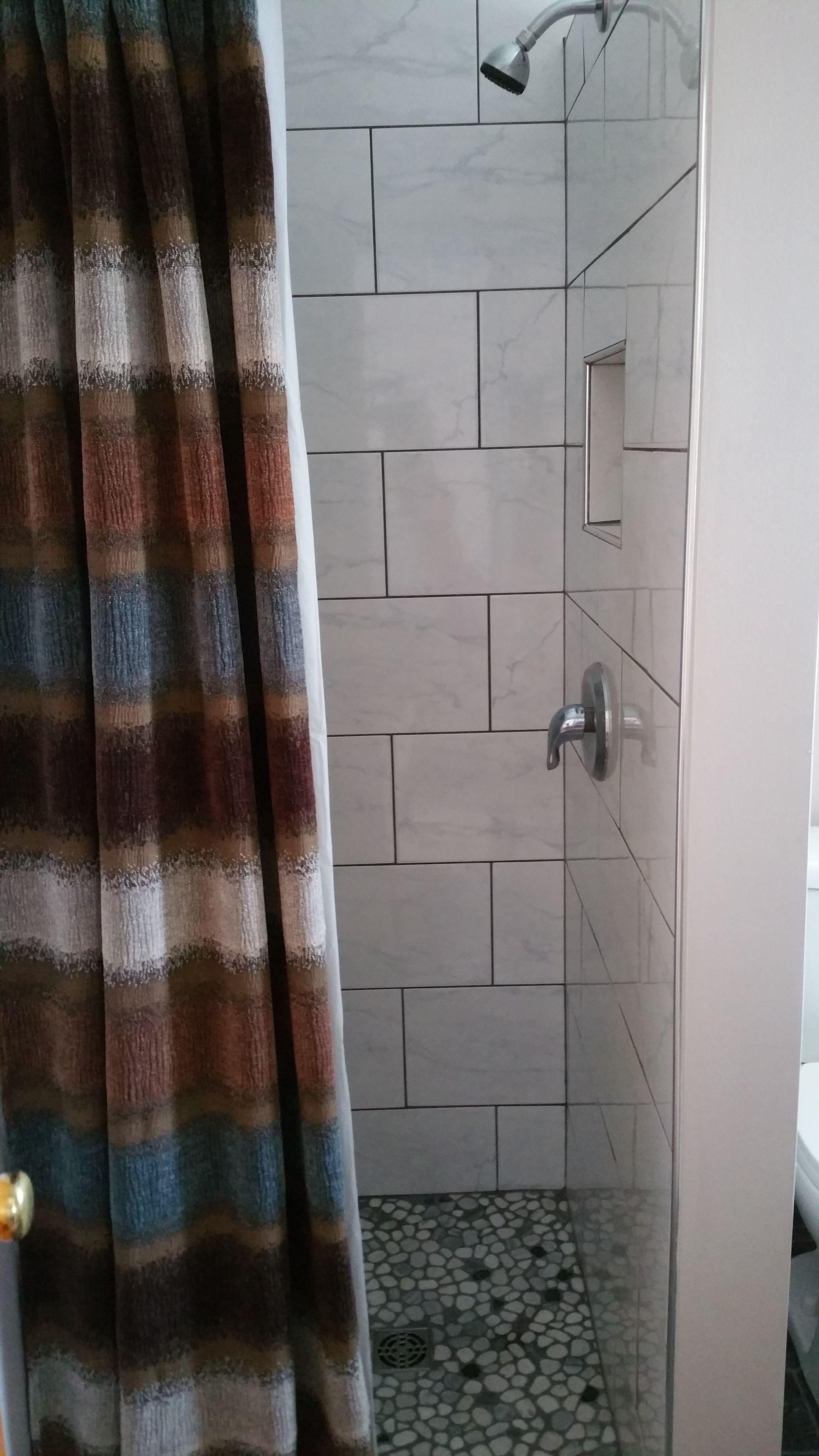 basic room, 1 king bed | bathroom shower