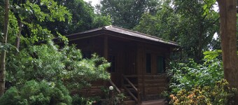 Saiyok River House