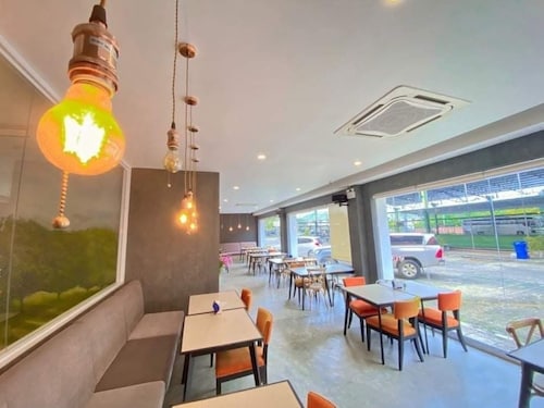 The Original Orange Rooms