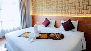 Schreibtisch, Zustellbetten, kostenloses WLAN