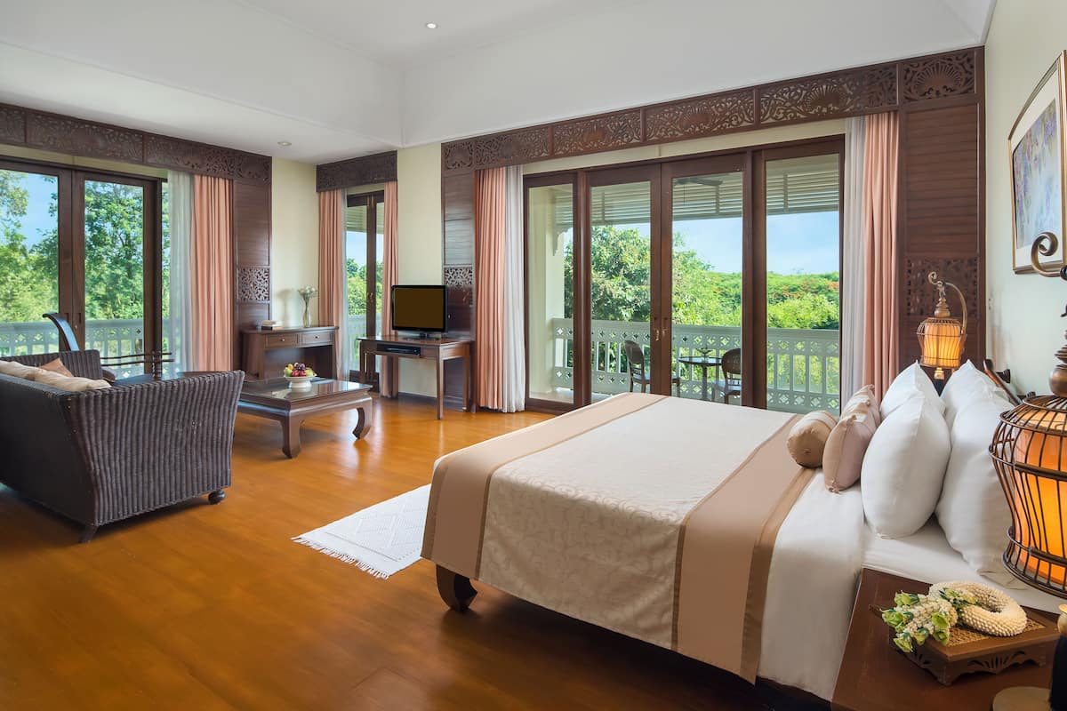 junior suite | 1 bedroom, minibar, in-room safe, individually decorated