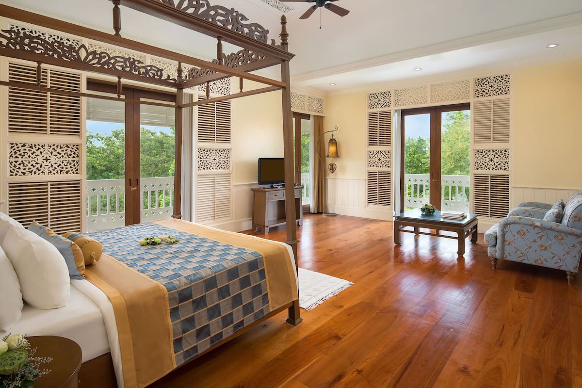 presidential suite | 1 bedroom, minibar, in-room safe, individually decorated