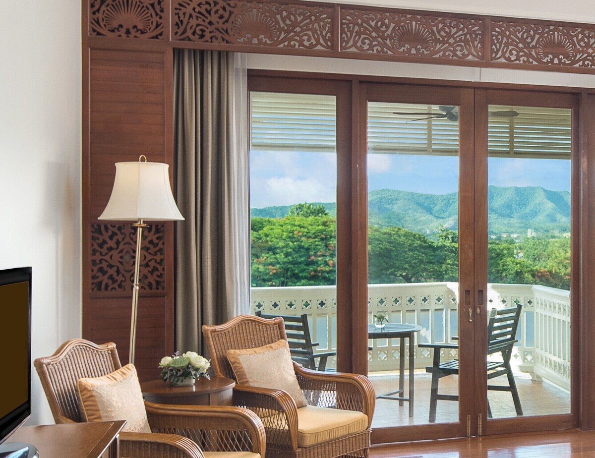 Dheva Mantra Resort