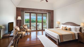 Minibar, in-room safe, individually decorated, desk