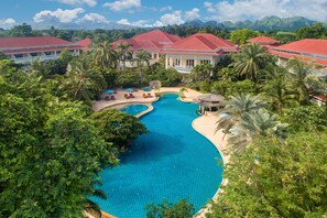 Outdoor pool, open 7:00 AM to 8:00 PM, pool umbrellas, sun loungers - Dheva Mantra Resort (Kanchanaburi)