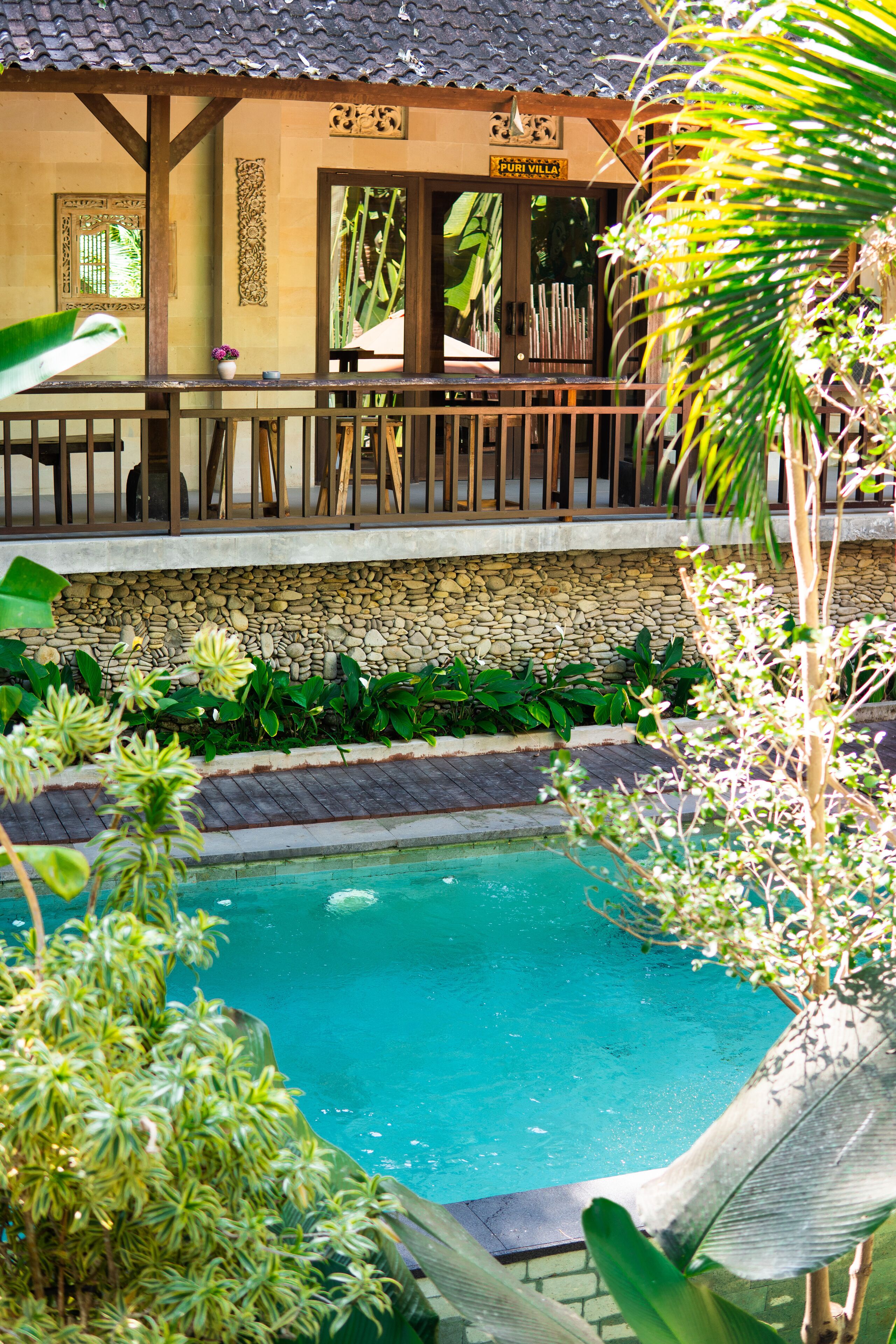 one bedroom private pool villa | living area | 40-inch smart tv with cable channels, tv