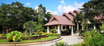 Aekpailin River Kwai Resort Kanchanaburi