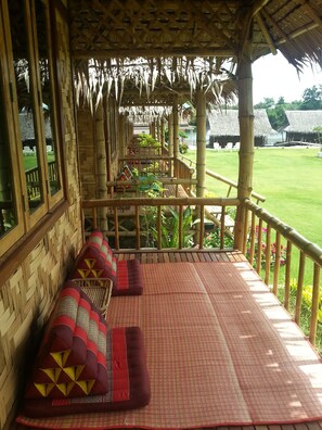 Hut River View | Meja kerja, tempat tidur lipat/tambahan, Wi-Fi gratis, dan seprai linen