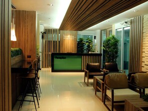 Lobby sitting area - Smith Residence (Surat Thani)