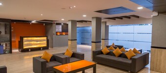 Ginger Ahmedabad, Satellite