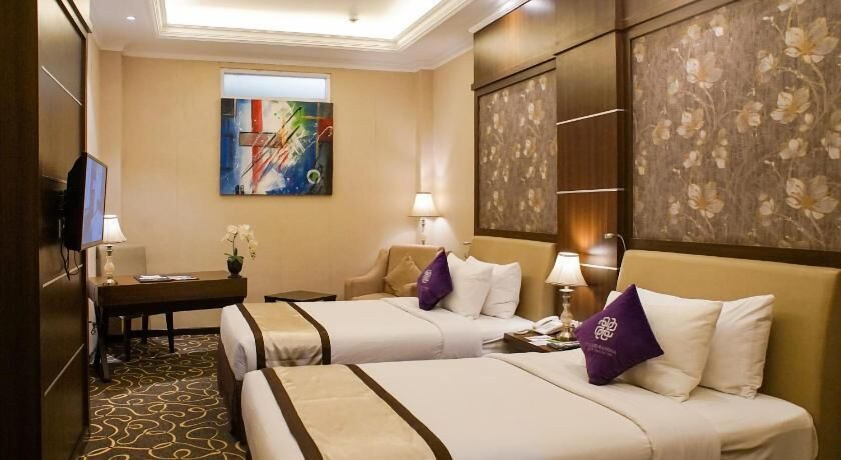 Premium bedding, free WiFi