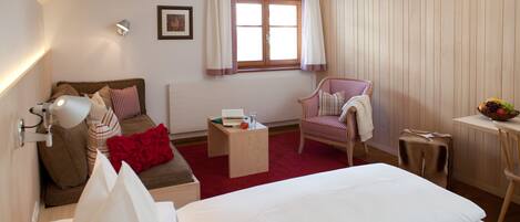 In-room safe, desk, rollaway beds, free WiFi