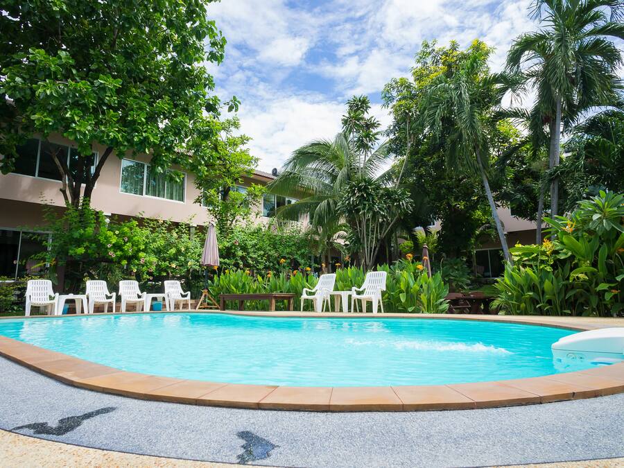 Outdoor pool, pool umbrellas, sun loungers