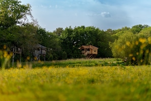 Exterior - Dihan Evasion (Ploemel)