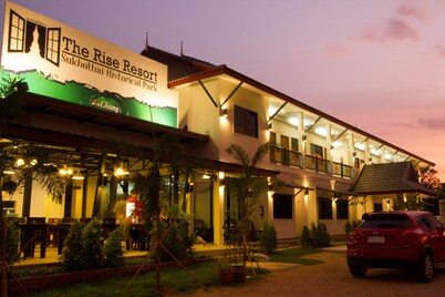 The Rise Resort