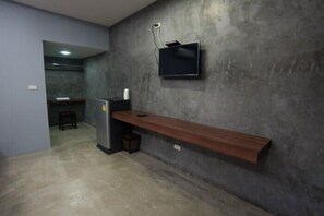 Standard Double Room | Room amenity