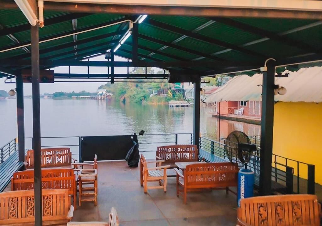Khuôn viên nơi lưu trú