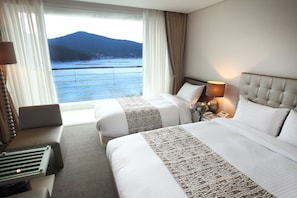 Deluxe Twin Room, Non Smoking, Ocean View - Riviera Hotel Geoje (Geoje)