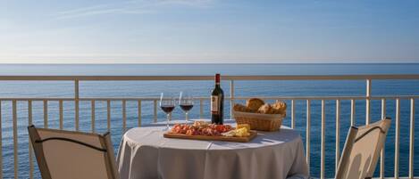 Apartment, 3 Bedrooms, Terrace, Sea View | Terrace/patio