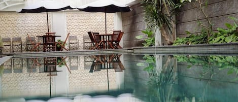 Piscine extérieure