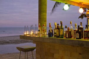 Bar (en la propiedad)