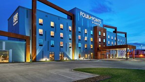 Exterior - Four Points by Sheraton Fargo Medical Center (Fargo)