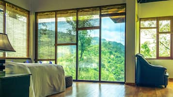 Casa de campo exclusiva, vista al río, junto a la montaña | Vista desde la habitación