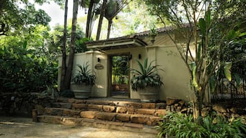 KK Plantation Pool Villa - Hellaconia | 1 間臥室、埃及棉床單、迷你吧、客房內保險箱