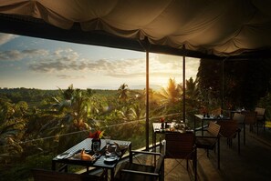 Restaurant - Kahanda Kanda (Angulugaha)