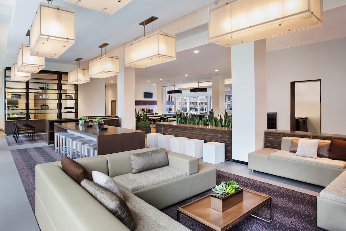 Element by Marriott Boston Seaport District