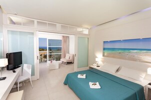 Suite, Sea View | Individually decorated, individually furnished, desk, laptop workspace