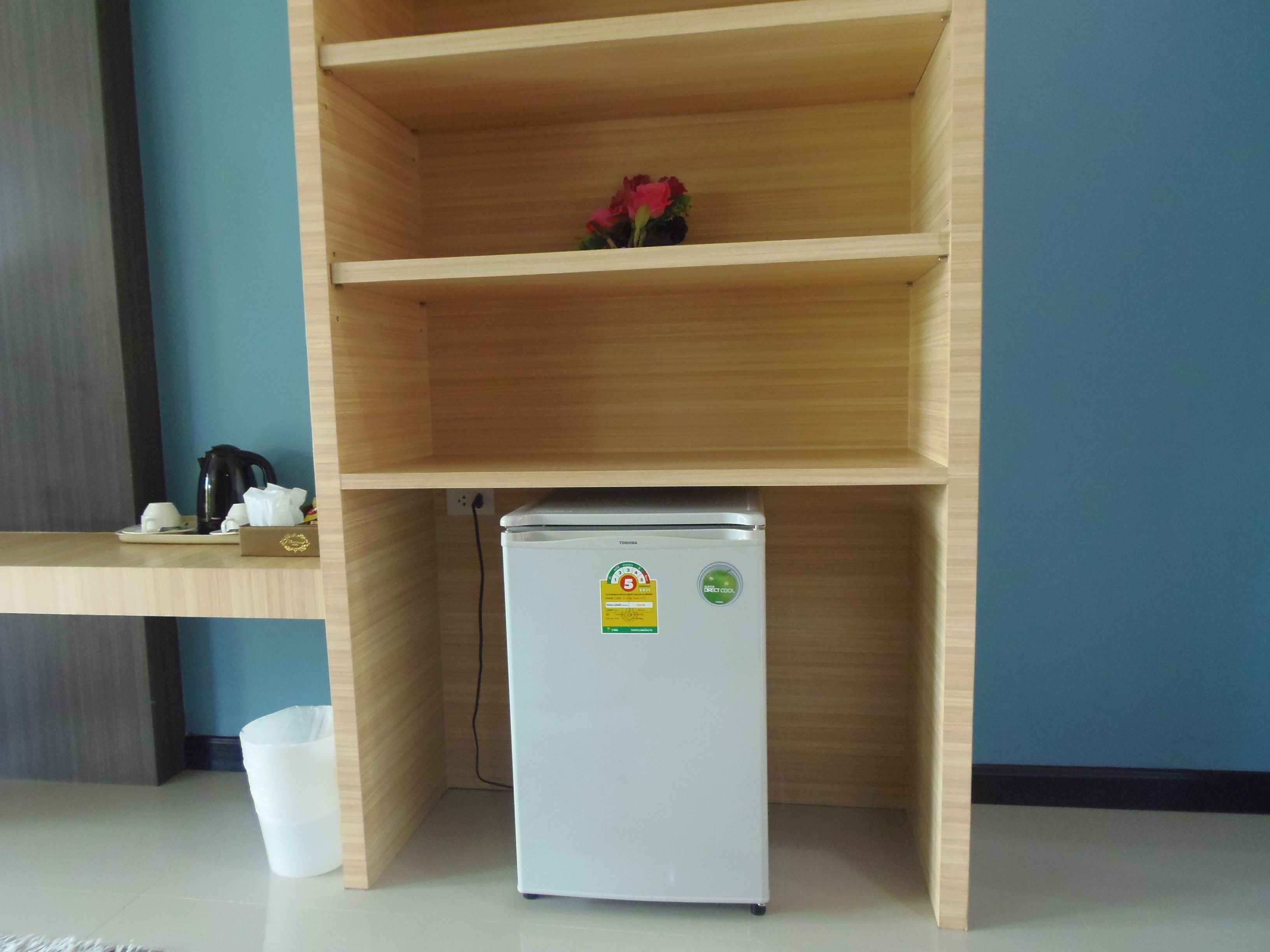 prelude suite | minibar, desk, free wifi