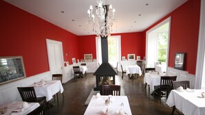 Breakfast and dinner served  - Caemorgan Mansion (Cardigan)