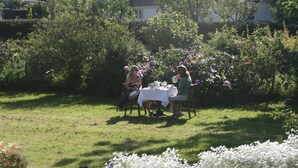 Garden - Caemorgan Mansion (Cardigan)