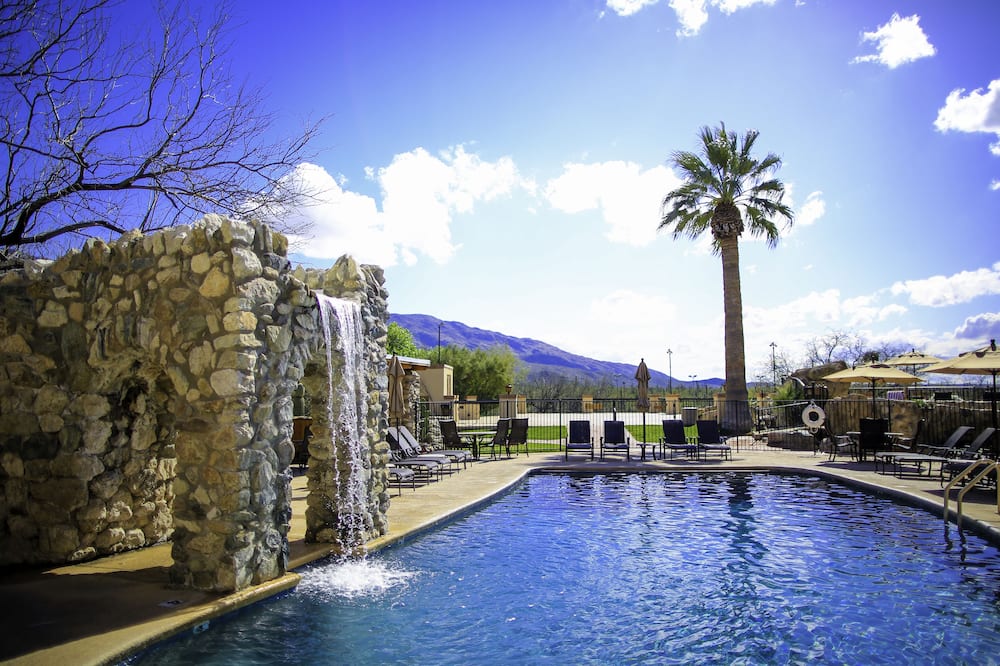 Tanque Verde Ranch