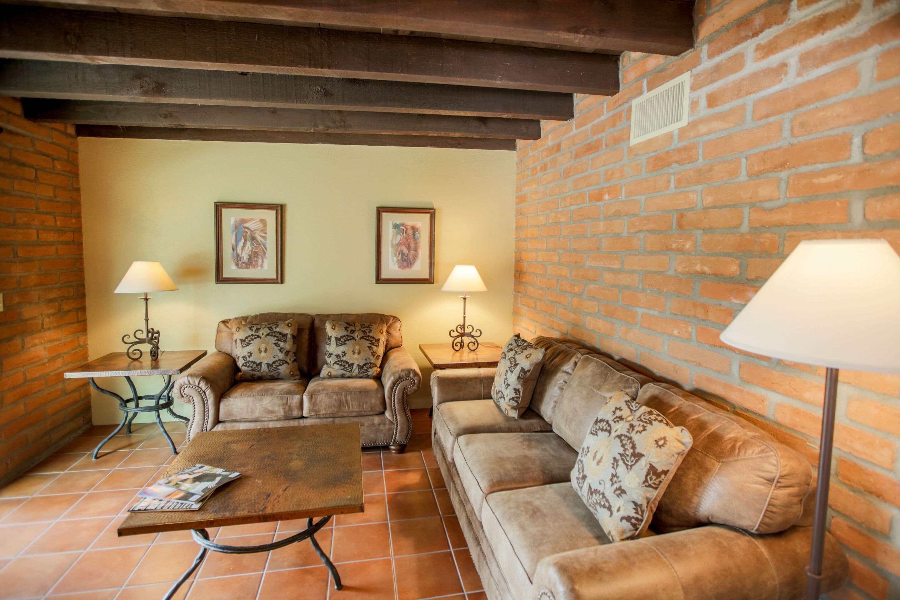 Suite, 2 Queen Beds (Casita) | Living area