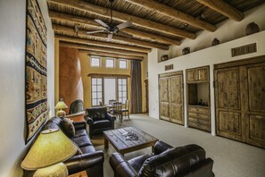 Suite, 1 Bedroom | Living room - Tanque Verde Ranch (Tucson)