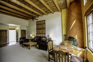 Interior - Tanque Verde Ranch (Tucson)