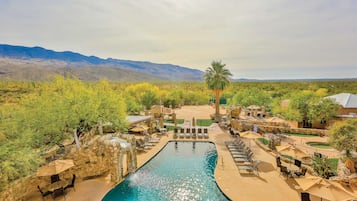 Indoor pool, outdoor pool
