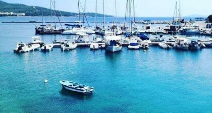 Hotel Papagalos