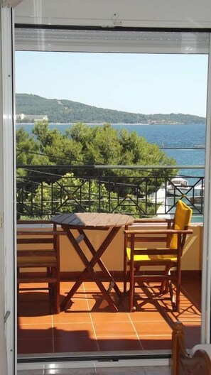 Chambre Double, vue jardin | Balcon