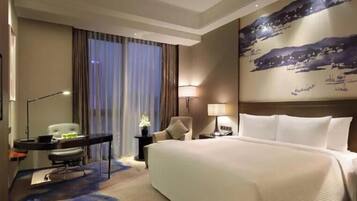 Minibar, iron/ironing board, alarm clocks