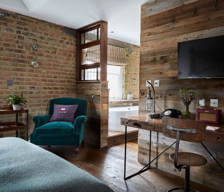 Artist Residence London - view 2