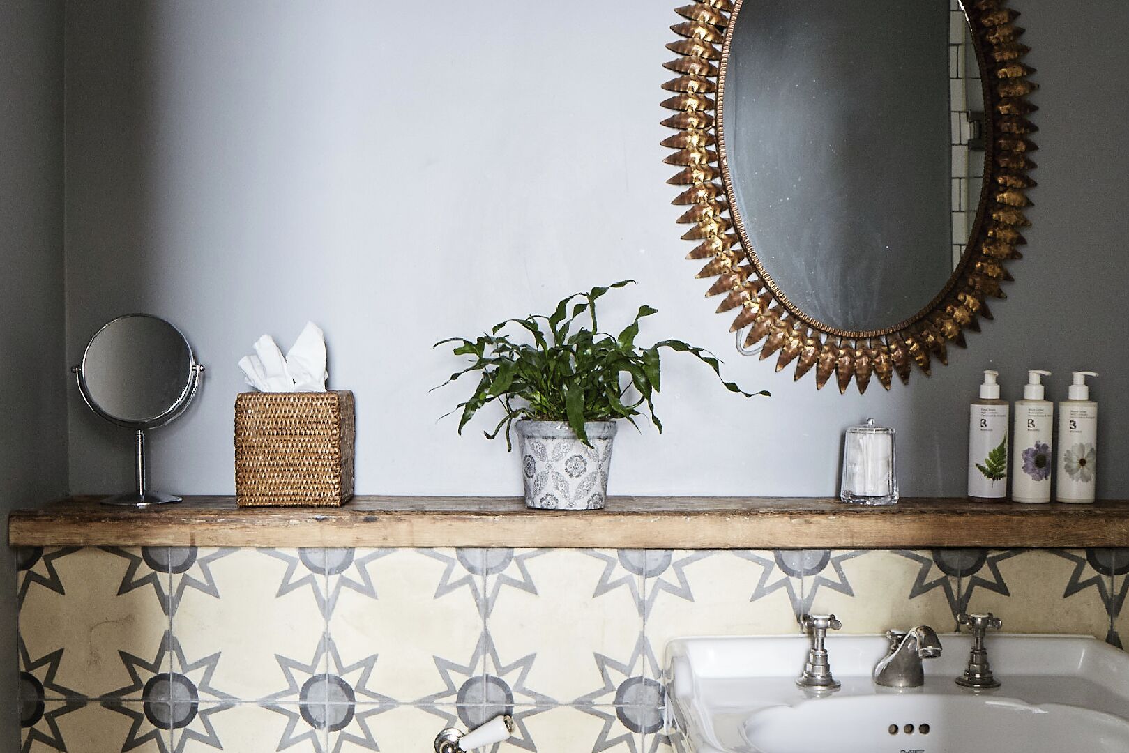 deluxe double room | bathroom | eco-friendly toiletries, hair dryer, bathrobes, slippers