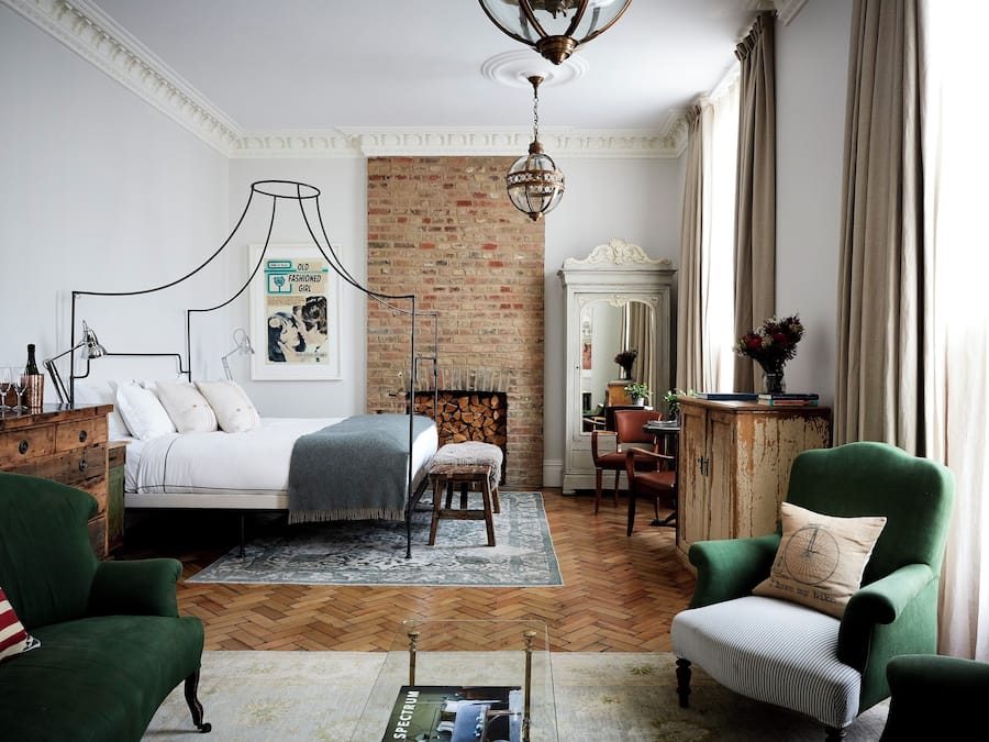 Romantic Suite | Egyptian cotton sheets, premium bedding, down duvets, pillow-top beds